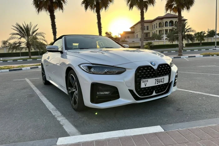 Mieten Sie das BMW 420i Cabrio M Kit in Dubai