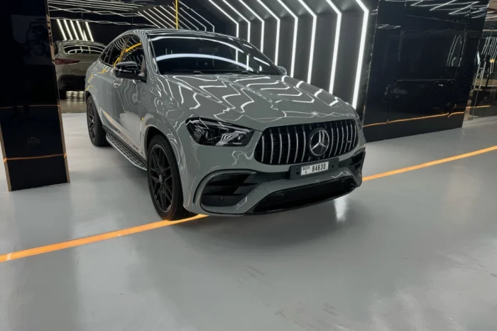 Mieten Sie einen Mercedes GLE 63 in Dubai